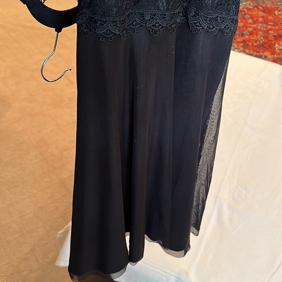 JUNIOR Black Top Lace Dress From JUMP APPAREL- Size: 11/12 - Picture 10 of 16